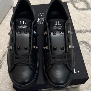 Valentino Garavani Rock Studded Sneakers 36